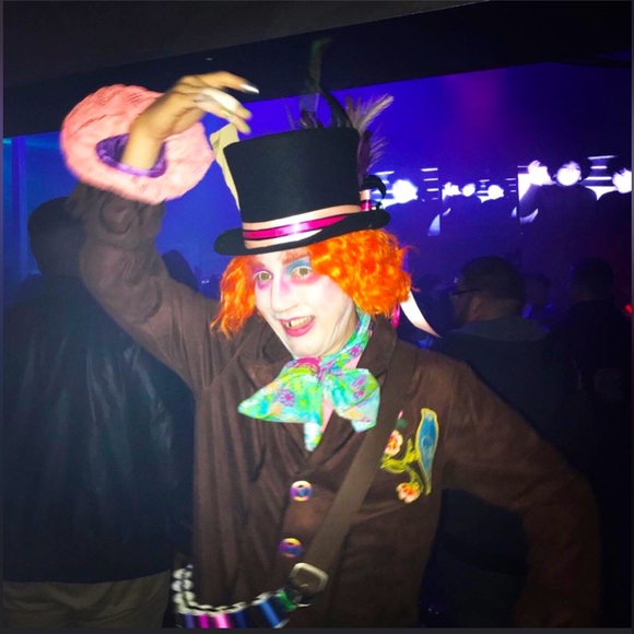 Mad Hatter Costume Set S\M includes:Hat, Bandolier, Coat, Scarf, Pants, Wig - Picture 1 of 16